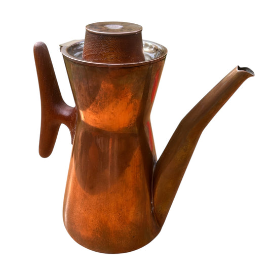 Copper coffee pot by Tapio Wirkkala for Hopeakeskus