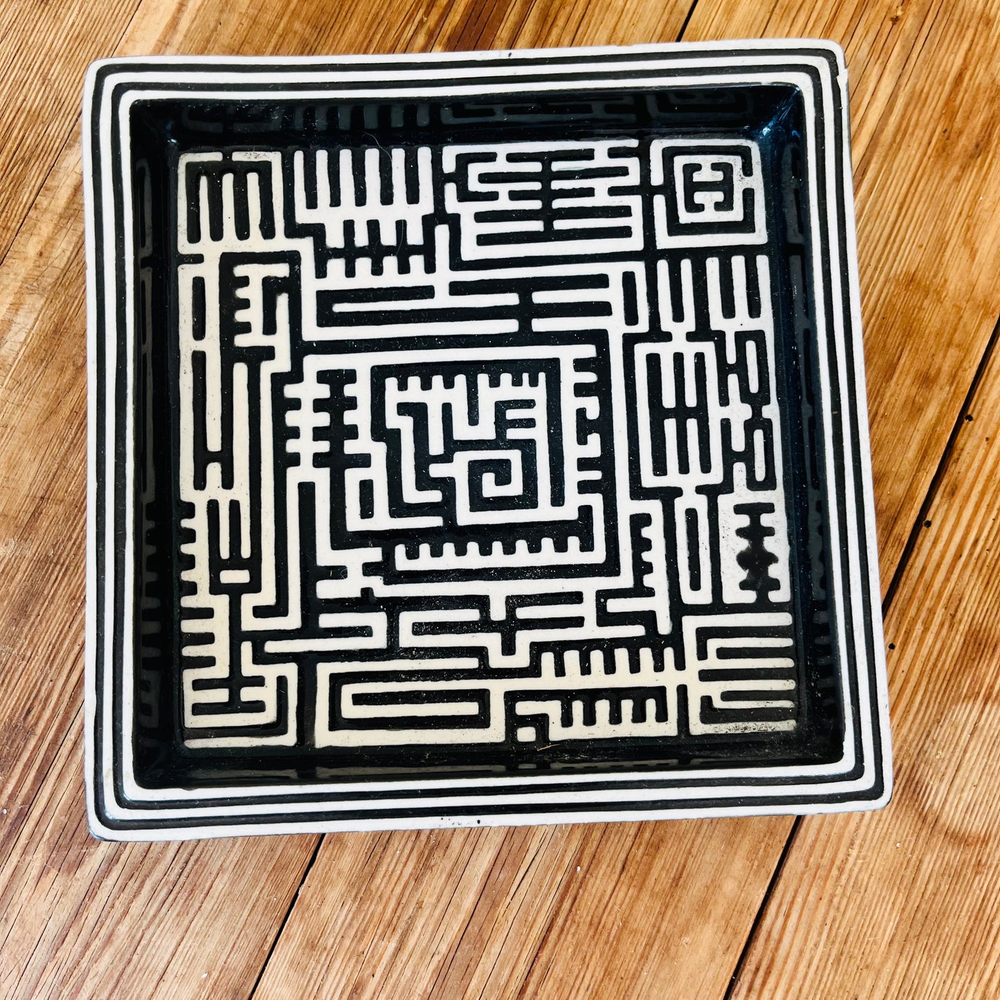 Stig Lindberg Domino tray, size 15x15 centimeters