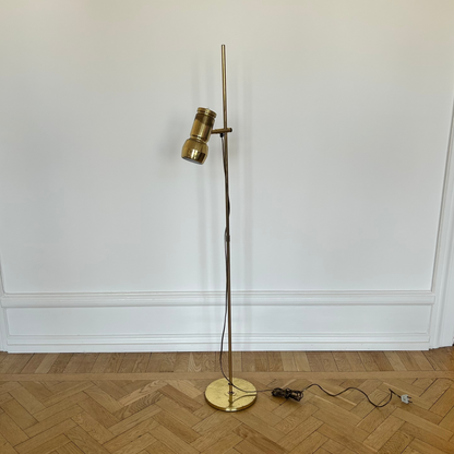 Danish brass floor lamp Type 1820 by Frandsen