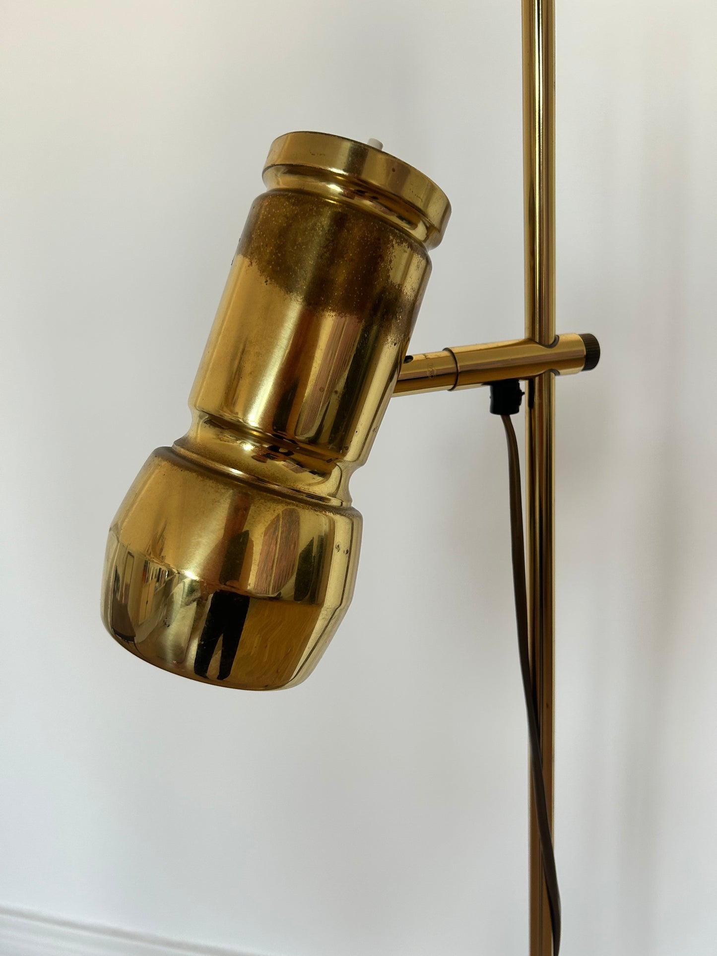Danish brass floor lamp Type 1820 by Frandsen