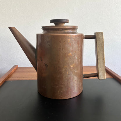 Coffee pot in copper by Maija Heikinheimo for Artek
