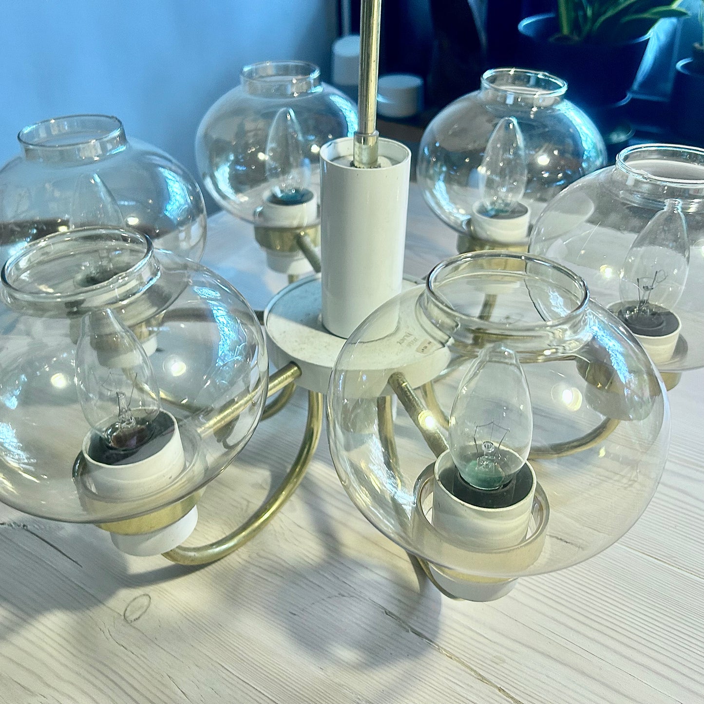 Ceiling light 27224 by Finnish lighting company Valinte