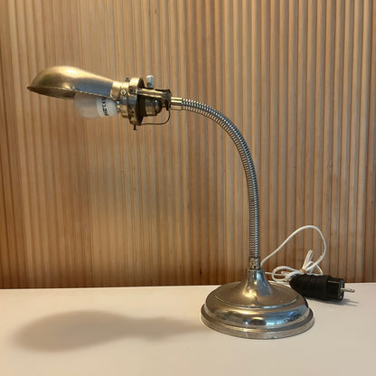 Gooseneck desk lamp from the 1930s