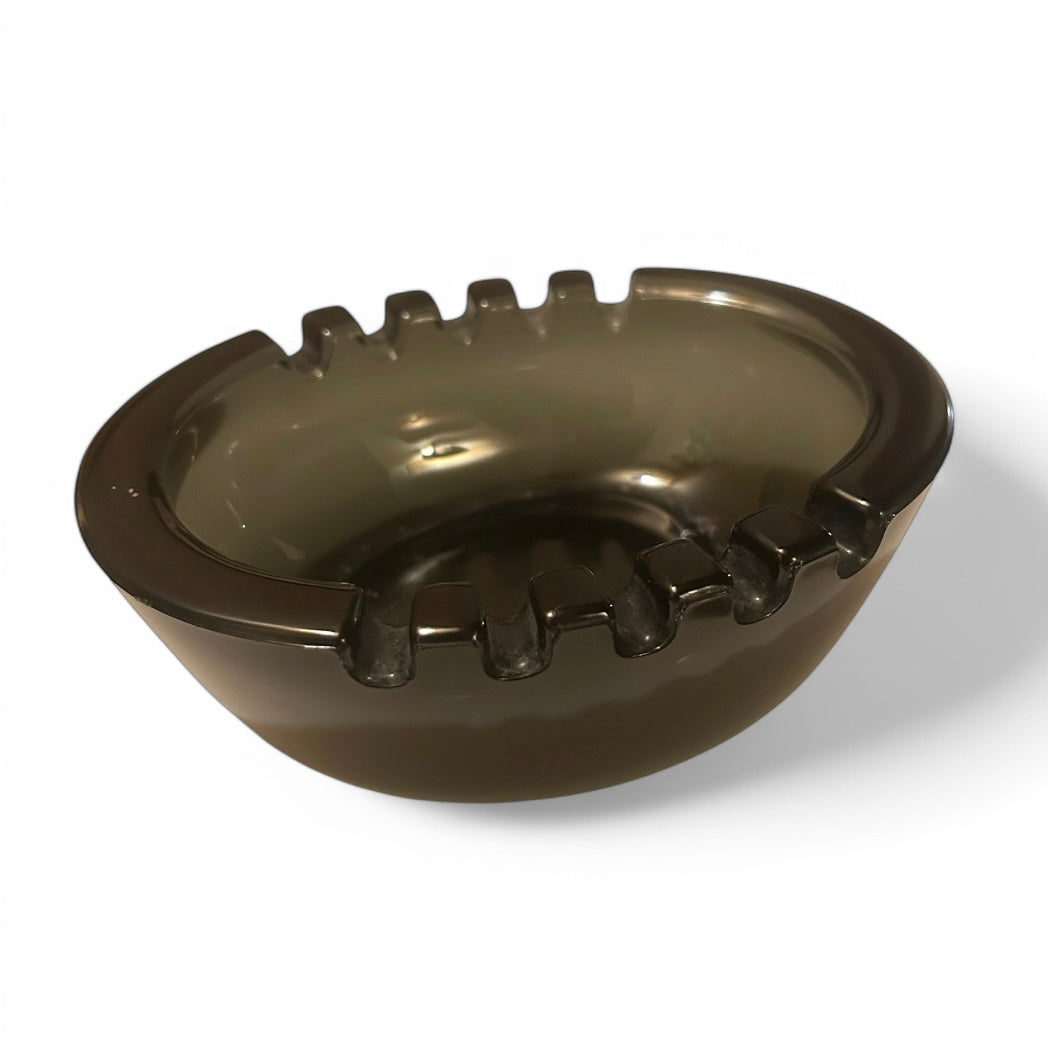 Stadium ashtray from the 1950s designed by Saara Hopea for Nuutajärvi
