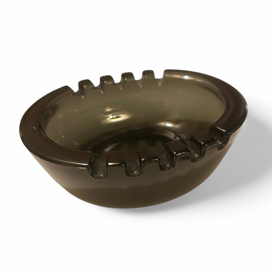 Stadium ashtray from the 1950s designed by Saara Hopea for Nuutajärvi