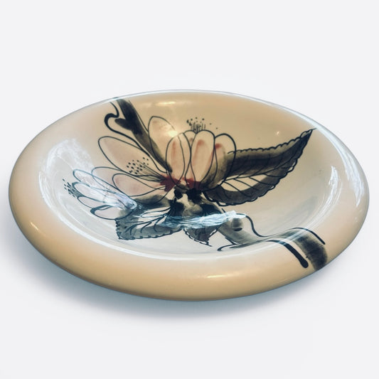 Decorative bowl by Arabia with flower decor