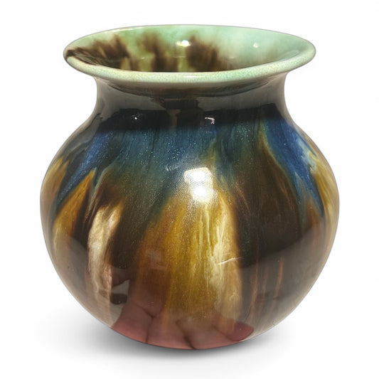 Early and rare 1900s Finnish vase by Wilhelm Andsten