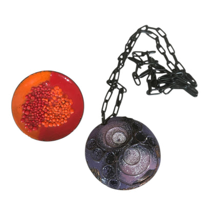 Copper and enamel jewellery by Anja Mäkinen