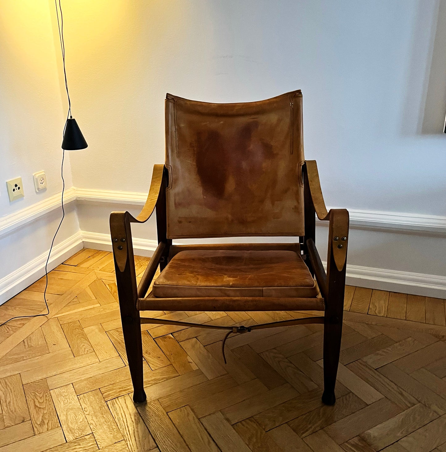Kaare Klint safari chair